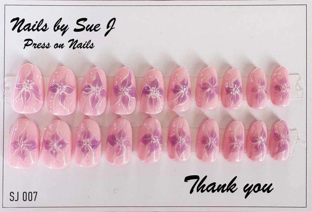 Nails by Sue SJ007